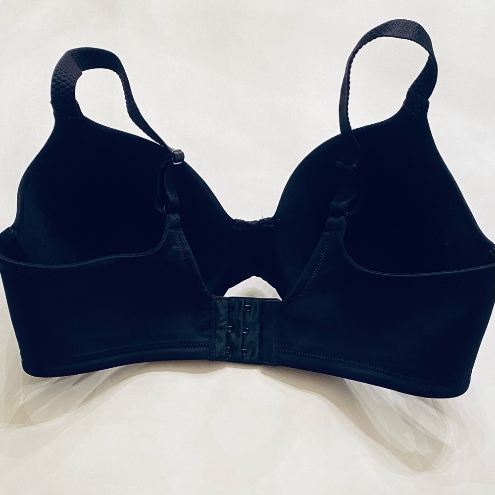 Vanity Fair Full Coverage Back Smoothing Bra - Picture 2 of 3